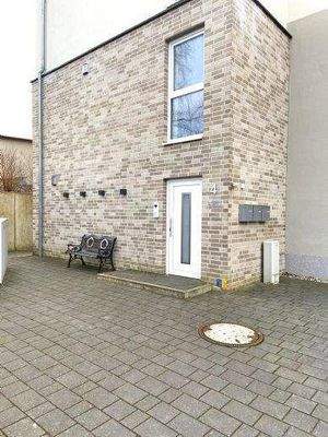 Stellplatz vor dem Haus