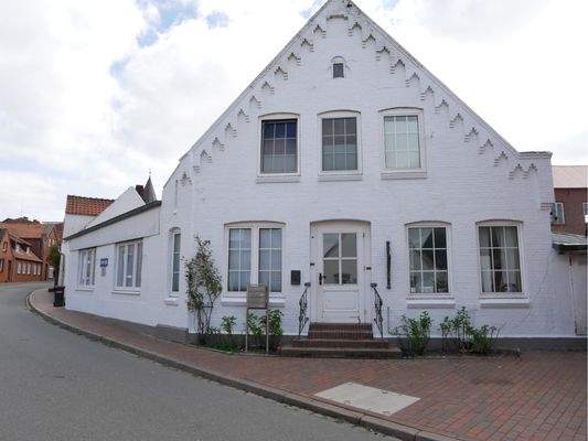 Straßenansicht aufs Haus