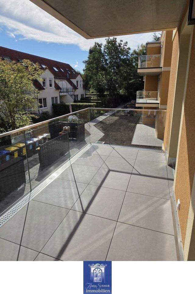 Traumhaft Wohnen! Großer Balkon! Hochwertige Ausstattung! - Foto 1