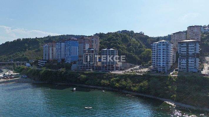 3-Bedroom Apartments in New Building in Trabzon Konakonu