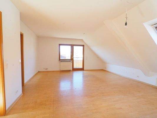 Großzügiges Wohn- und...