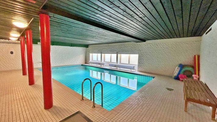 Schwimmbad