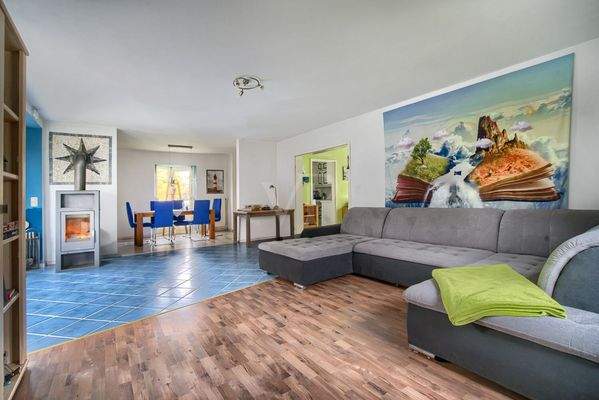 Wohnbereich mit Kamin