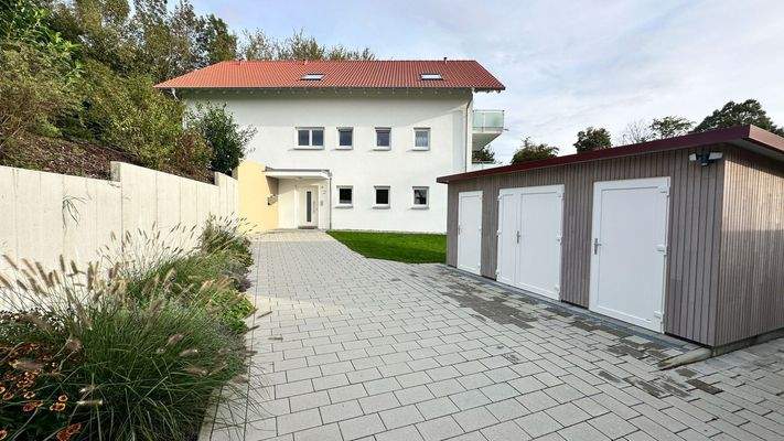 Zugang Haus + Abstellraum