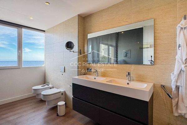 ...und Bad en Suite...