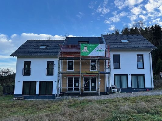 Reihen-Mittelhaus mit PV-Anlage