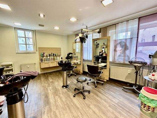 Lichtdurchflutete Räumlichkeiten