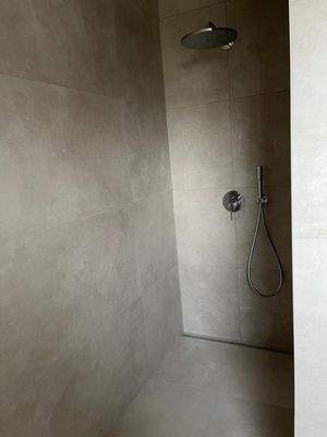 Ebenerdige Dusche