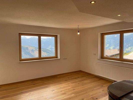 PHOTO-2025-07-19-16-00-31 11.jpg