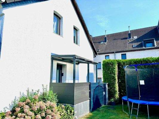 Neuer Eingangsbereich zum Haus