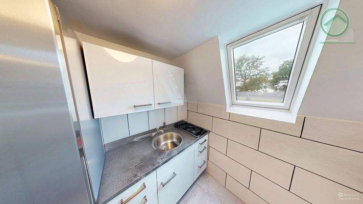 09252025_120709_defurnished