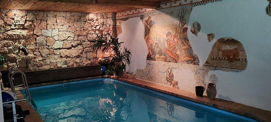 Schwimmbad - beheizt und Gegenstromanlage