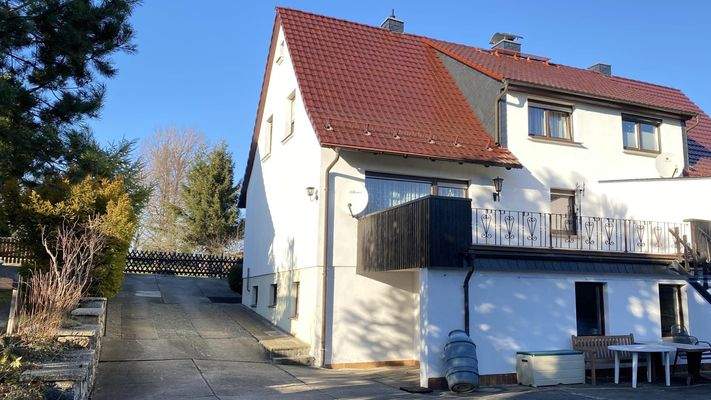 Rückansicht+Einfahrt