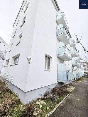 27e51849-2aa8-4670-9630-ade84817fad1