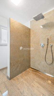 1. OG Badezimmer 1 1