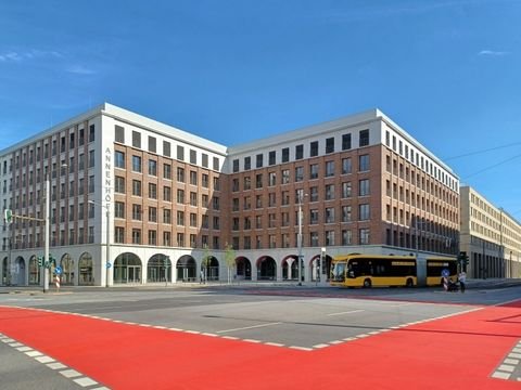 Dresden Halle, Dresden Hallenfläche
