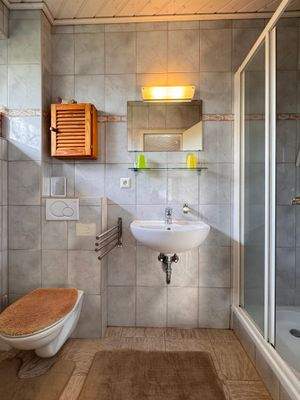 Bad Einliegerwohnung