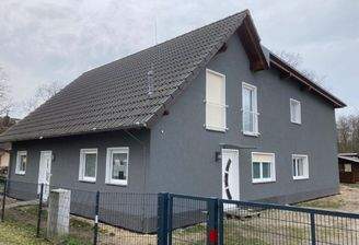 Hier ist ein von uns gebautes Haus-Bsp.