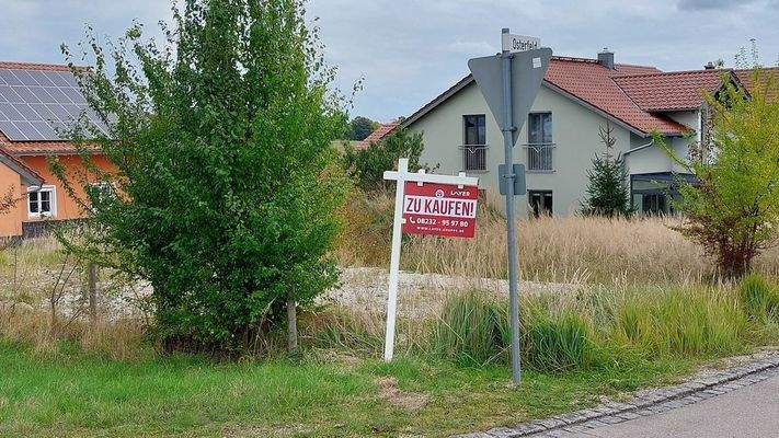 Grundstück zu Kaufen.jpg