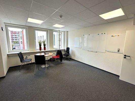 Behandlungsraum / Seminarraum