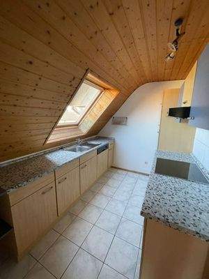 Küche in der Wohnung im DG des Neubaues