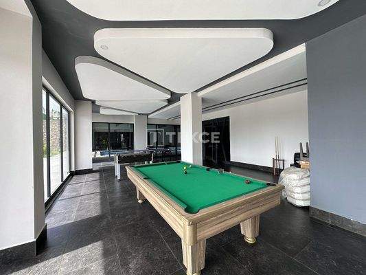 Chic Apartments in a Complex within Nature in Alanya