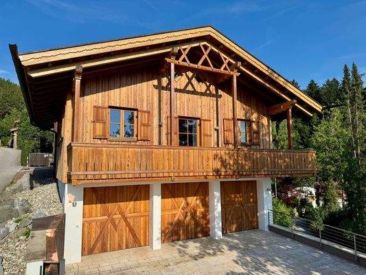 Alpen_Immo_Chalet_Schliersee_Hausansicht