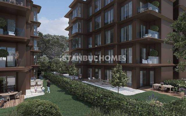 New-Build Flats Next to Golf Club in Istanbul Eyupsultan