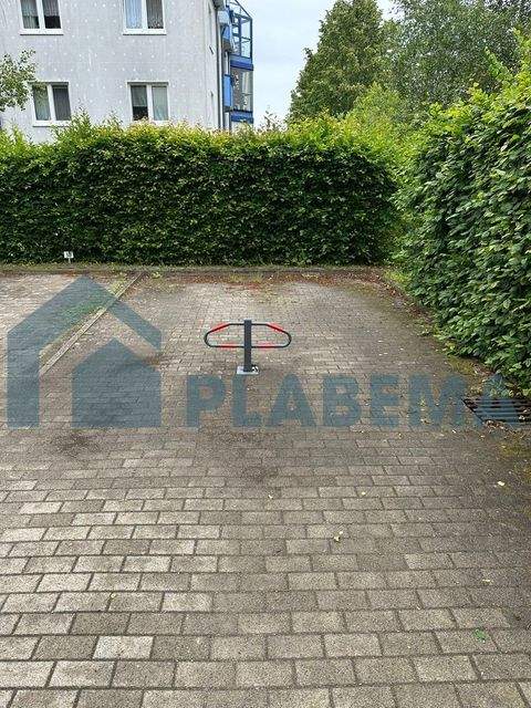 Neubrandenburg Garage, Neubrandenburg Stellplatz