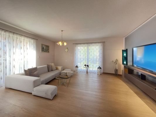 Großes Wohnzimmer!