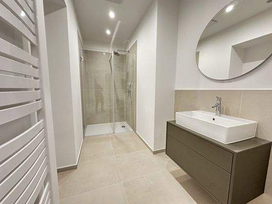 20250331_094230048_iOS