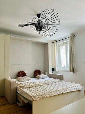 Bett2