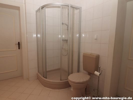 Bad Obergeschoss Ansicht 2