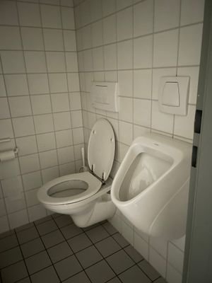WC mit Bidet
