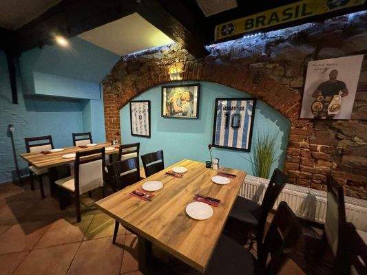 Bestuhlung + Deko.jpg