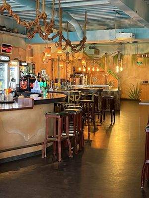 Tresen Bowlingbahn und Restaurant