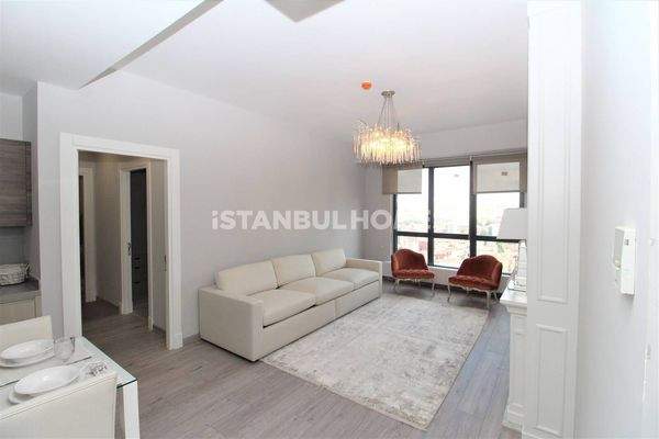 Flats in a Complex with Rich Social Amenities in Kadikoy