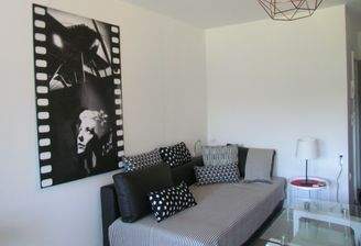 Wohnzimmer - Schlafcouch