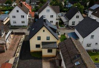 Vogelperspektive KI-Staging