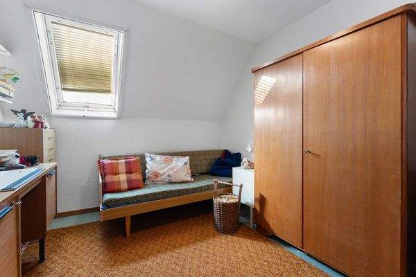 Schlafzimmer II (DG)