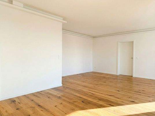 Modernes helles Wohnzimmer