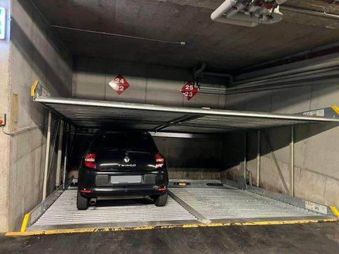 Innsbruck Garage, Innsbruck Stellplatz