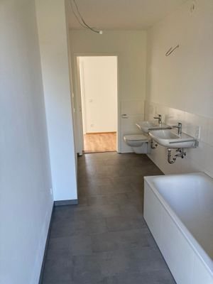 Badezimmer 1.OG