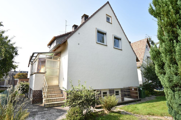 Hausansicht Gartenseite