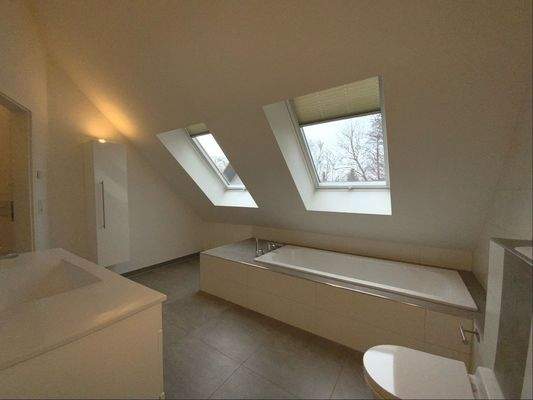 DG - Whg Nr. 2 - Badezimmer