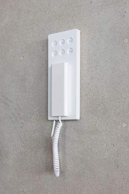 TECHNIK AUF SICHTBETON