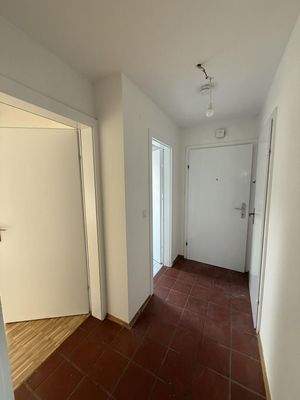 20251107_100714343_iOS