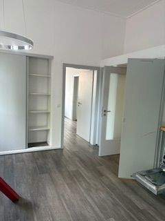 Verbundene Räumlichkeiten