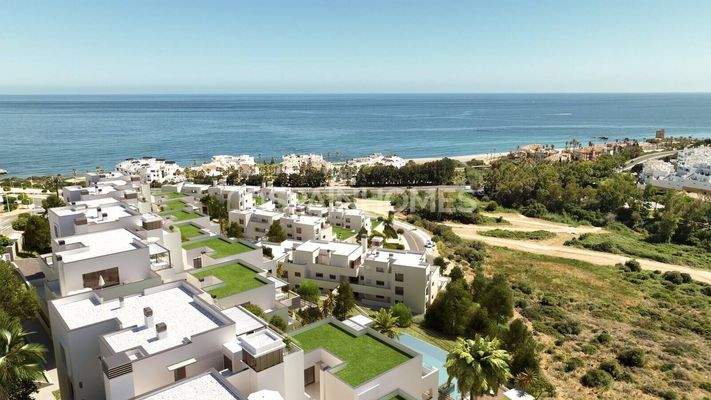 Properties in Complex with Sea Views in Casares Malaga