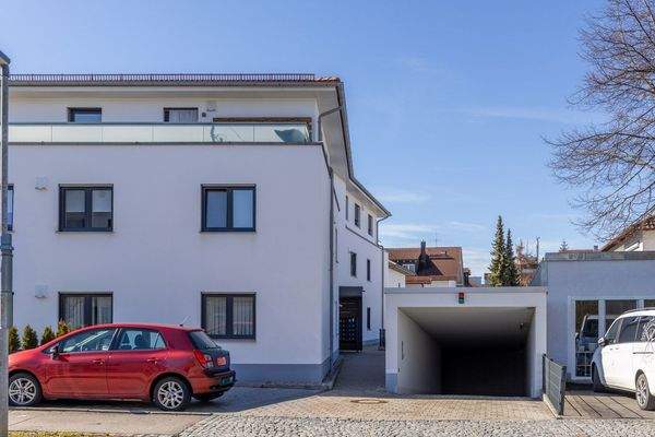 Eine barrierefreie, neuwertige Penthouse-Wohnung in ruhiger, zentraler Lage